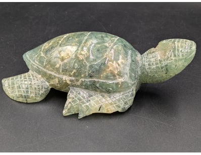 0.839KG PREHNITE TURTLE

Condition: Good - Refer...