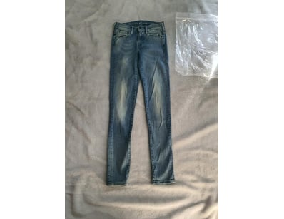 Sport, Leisure & Lifestyle (A994) - Lot 2775