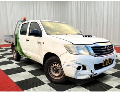 <b>2008 Toyota Hilux Dual Cab Utility - White - 22...