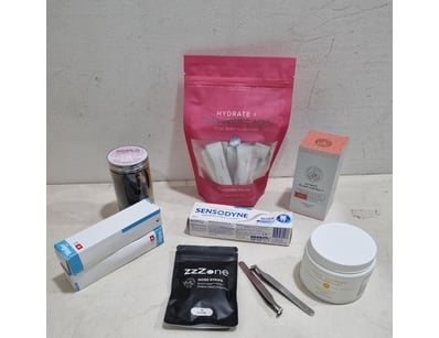 Unclaimed Freight (GCA984) - Lot 2933