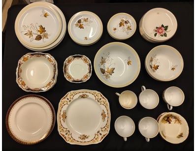 Antiques, Vintage & Interior Treasures (A1005) - Lot 680