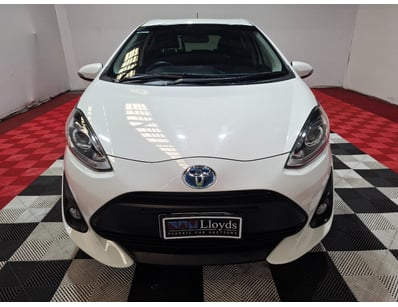 Passenger, Luxury & Commercial Vehicles Auction - Lot 400