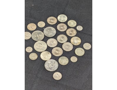 MIXED BRITISH AND COMMONWEALTH SILVER COINS COLLEC...
