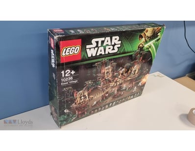LEGO STAR WARS 10236 EWOK VILLAGE SET- BOX OPEN, P...