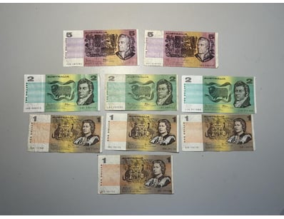 UNRESERVED Banknotes & Coins (A999) - Lot 681