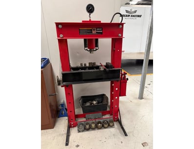 Dream Racing Team Workshop Closure (VICA1000) - Lot 54