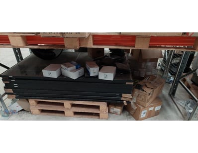 Assorted lot including solar panels, Chint smart m...