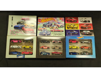 3X HOT WHEELS 6 CAR BOXED SETS

Item Size: Heigh...