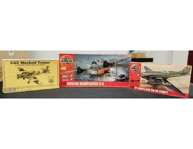 VINTAGE AIRFIX AIRCRAFT MODEL KITS COLLECTION - CA...