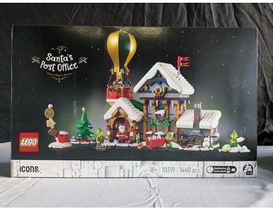 **UNRESERVED** LIFETIME COLLECTION OF LEGO PART... - Lot 253