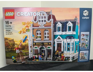LEGO CREATOR EXPERT BOOKSHOP SET 10270 - SEALED CO...