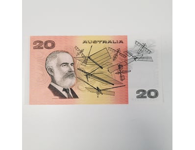 AUSTRALIAN $20 BANKNOTE,  R413 (UNC)

CV - $110...