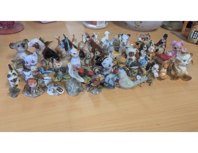 The Curio Collection (A1000) - Lot 1809