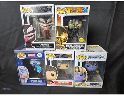 FUNKO POP MARVEL & VENOM COLLECTIBLE FIGURES - LOT...