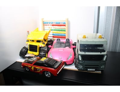 Sport, Leisure & Lifestyle (A998) - Lot 100