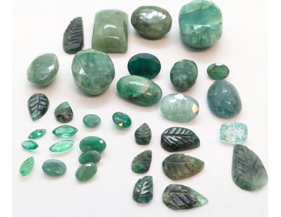 COLLECTION OF EMERALD GEMSTONES

Total Carat Weigh...