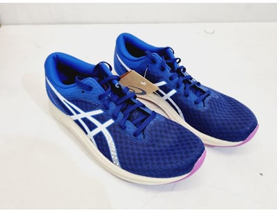 Major Brand Apparel & Footwear Liquidation Even... - Lot 230