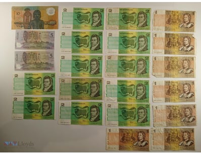 Collection Of Australian Decimal Banknotes In Mixe...
