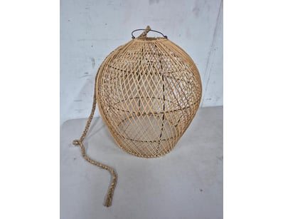 Quality Designer Furniture & Decor Clearance (A... - Lot 637