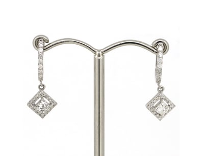 Diamonds Are A Woman's Best Friend (A978) - Lot 2214