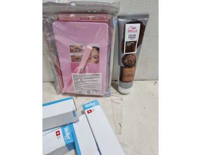 Unclaimed Freight (GCA984) - Lot 2859