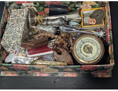 Antiques, Vintage & Interior Treasures (A999) - Lot 553