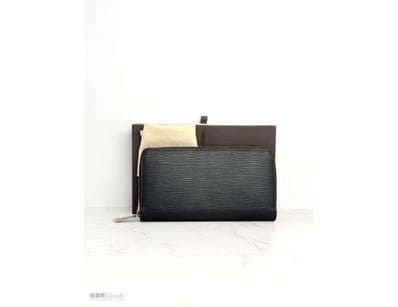 LOUIS VUITTON LONG EPI LEATHER ZIPPY WALLET IN BLA...