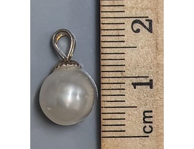 UNRESERVED Affordable Jewellery Valentines Spec... - Lot 627