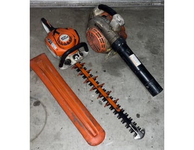 Stihl hedger and blower. 1 x HS 56 hedger, 1 x BG ...