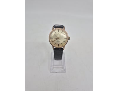 Affordable Watch Market (A986) - Lot 6462
