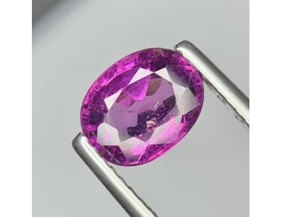 Diamond And Gemstone Market (A985) - Lot 3351