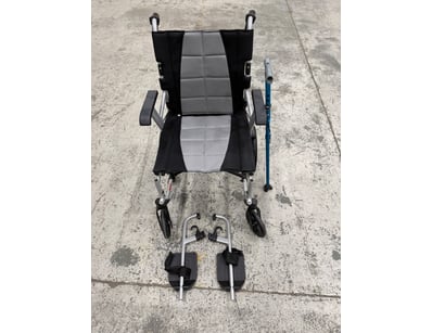 Assortment of lightweight compact stroller featuri...