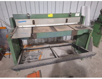 Aircraft Training Centre Closure - Lot 51