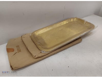 Set of 3 decorative Gold-toned metal plates with e...