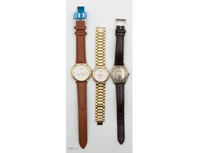 LIMIT, WITTNAUER, AND CYRA WRISTWATCHES        

B...