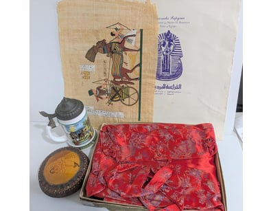 The Curio Collection (A999) - Lot 607