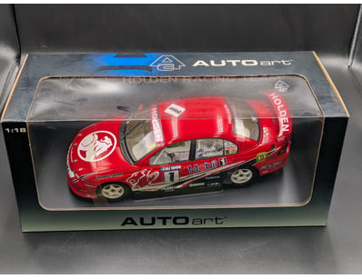 AUTOART 1:18 SCALE DIECAST MODEL OF THE HOLDEN RAC...