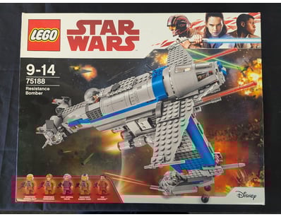 **UNRESERVED** COOKIE'S LIFETIME COLLECTION OF ... - Lot 663