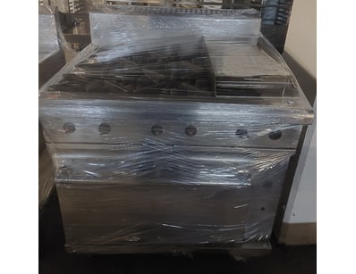 Commercial-grade stainless steel cooktop/range uni...