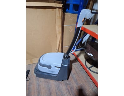 Nilfisk SC250 Floor Scrubber

