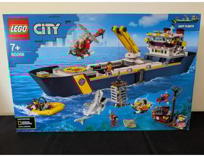 **UNRESERVED** COOKIE'S LIFETIME COLLECTION OF ... - Lot 291