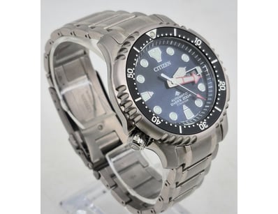 Affordable Watch Market (A995) - Lot 1070