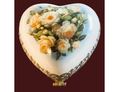 Antiques, Vintage & Interior Treasures (A1006) - Lot 1023