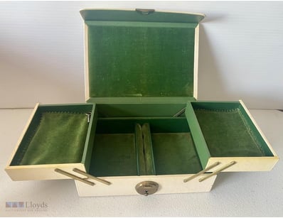 Vintage Uk Cantilever Jewellery Box Circa 1950S Hi...