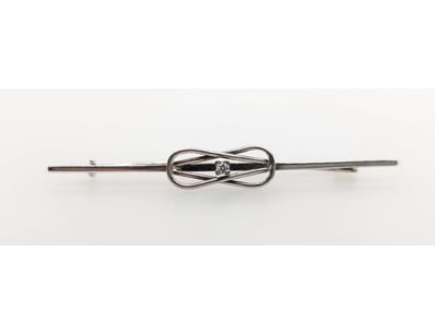9CT DIAMOND BROOCH


583010+142


