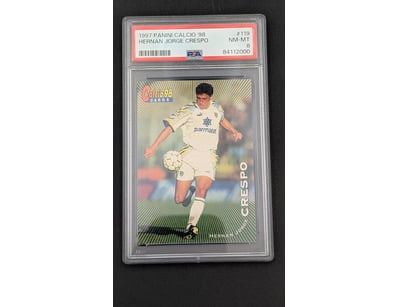RARE & COLLECTABLE GRADED TRADING CARDS (A976) - Lot 4038