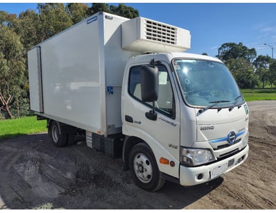 COMMERCIAL LOGISTICS FLEET CLEARANCE - Lot 3