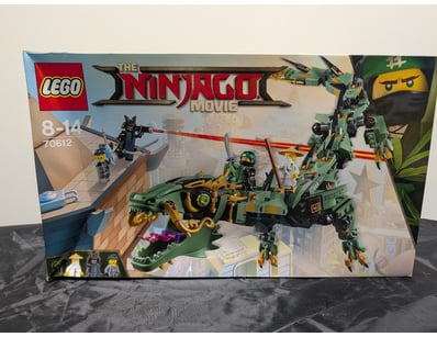 **UNRESERVED** LIFETIME COLLECTION OF LEGO PART... - Lot 785