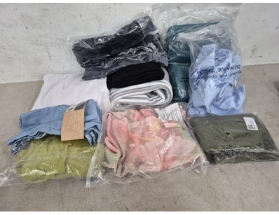 Unclaimed Freight (GCA1007) - Lot 354