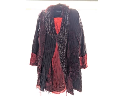 Designer Vault (A984) - Lot 9001